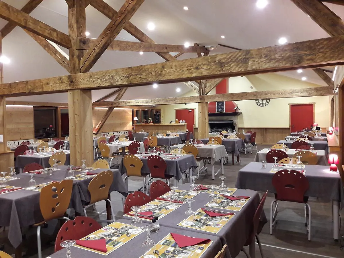 Le Relais Nordique Hotel Giron Inn